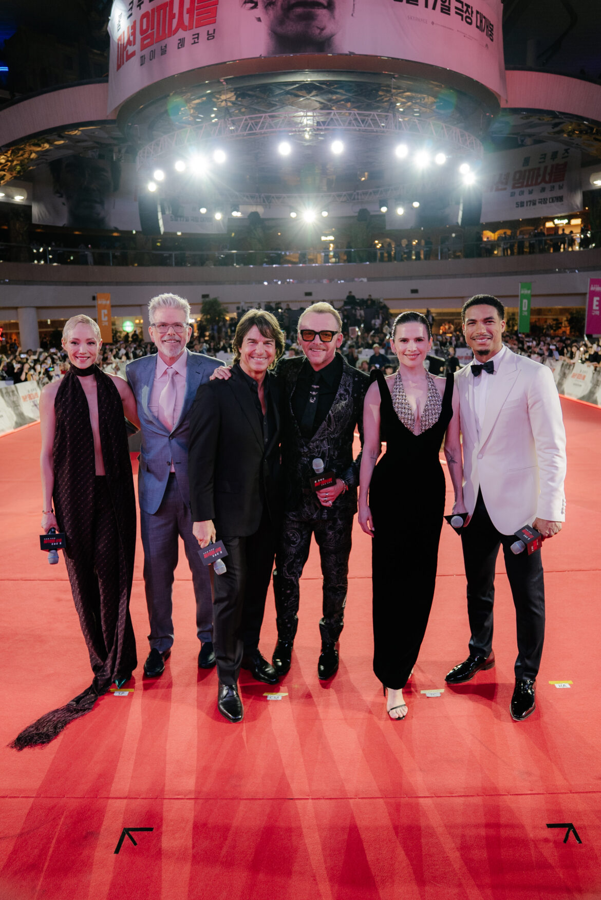 (From left) Pom Klementieff, director Christopher McQuarrie, Tom Cruise, Simon Pegg, Hayley Atwell and Greg Tarzan Davis at the Seoul red carpet premiere of Mission: Impossible – The Final Reckoning on May 8. | Photo from Paramount Pictures (From left) Pom Klementieff, director Christopher McQuarrie, Tom Cruise, Simon Pegg, Hayley Atwell and Greg Tarzan Davis at the Seoul red carpet premiere of Mission: Impossible - The Final Reckoning on May 8. | Photo from Paramount Pictures