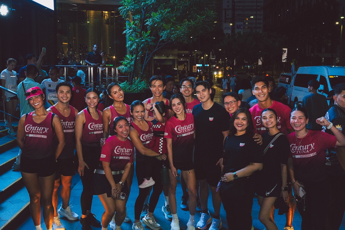 Hundreds of runners joined the Century Tuna Superbod Life Launch in Uptown Mall BGC, celebrating the expansion of Superbods into a new, safe-space fitness community for all