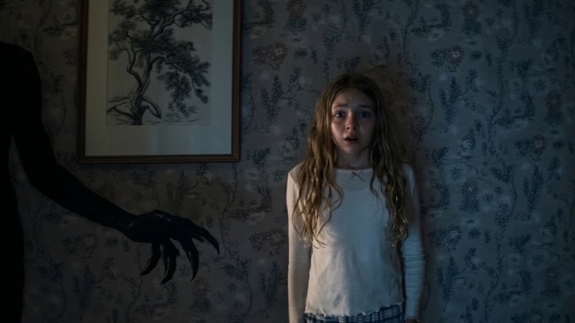 Gemma’s daughter, Maya, within a demon’s reach | Still from Sony Pictures